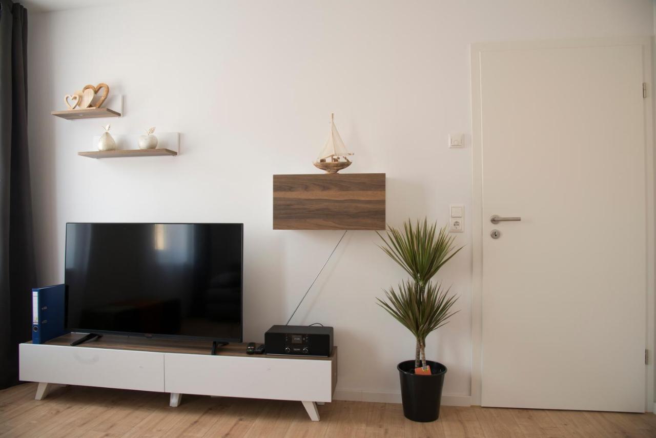 Schoene Grosse Ferienwohnung 79M2 Und 2 Baeder, Zentrumnah, 2Og 埃尔福特 外观 照片